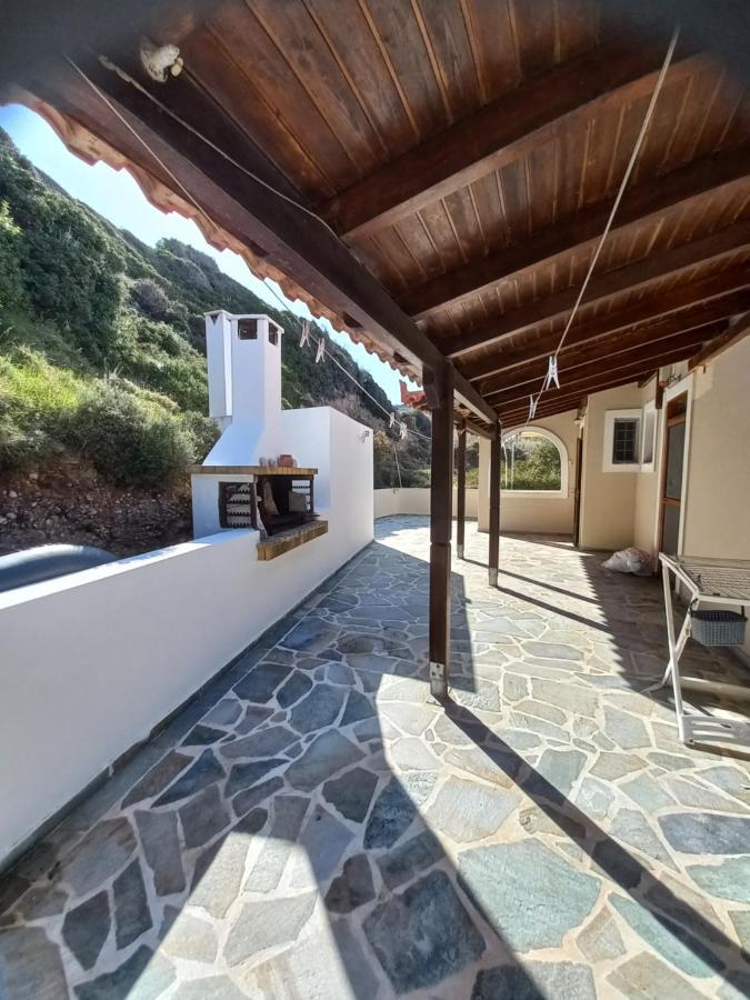 Villa Dimitra Mourteri Exterior photo